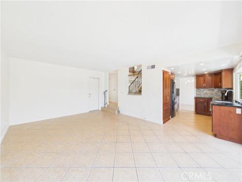 5089 Saratoga Avenue, Cypress, CA