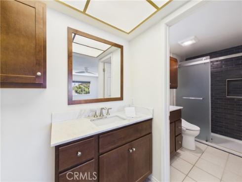 5089 Saratoga Avenue, Cypress, CA