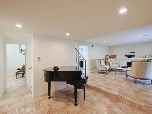 9211 Julie Beth , Cypress, CA