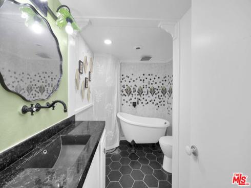 9066 Candlestick 5 Lane, Cypress, CA