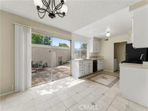 11464  miscou   Way, Cypress, CA