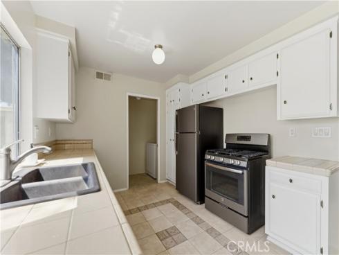 11464  miscou   Way, Cypress, CA