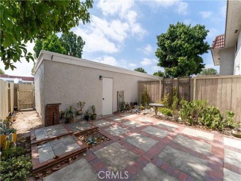 11464  miscou   Way, Cypress, CA