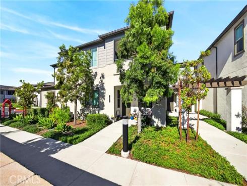 7003  Citron  , Cypress, CA