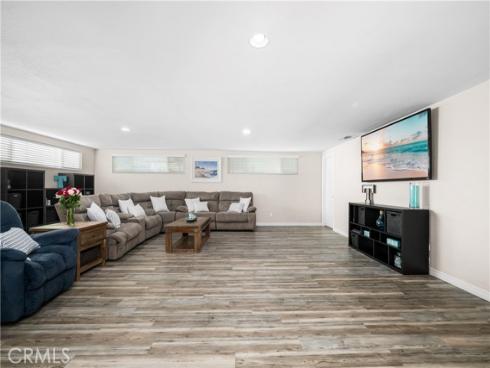 10211 Aqueduct Drive, Cypress, CA