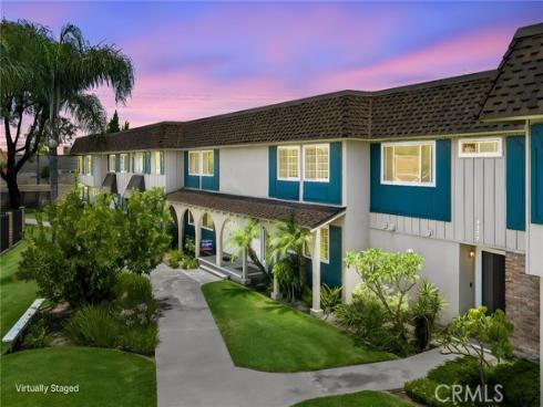 4469  Larwin Ave  , Cypress, CA