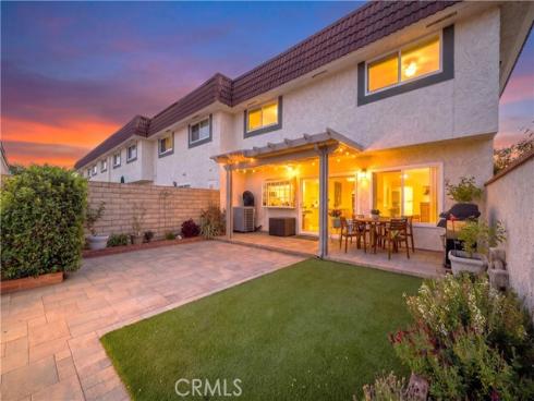 11313 Hart Way, Cypress, CA