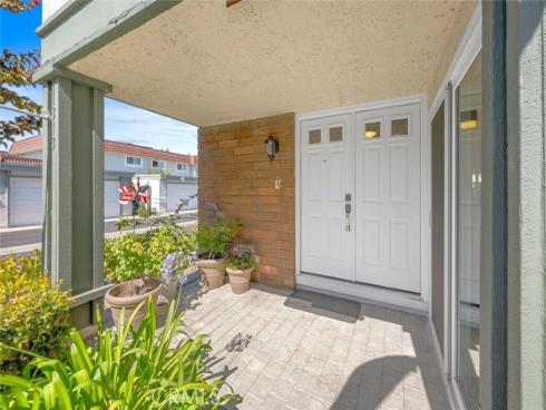11313 Hart Way, Cypress, CA