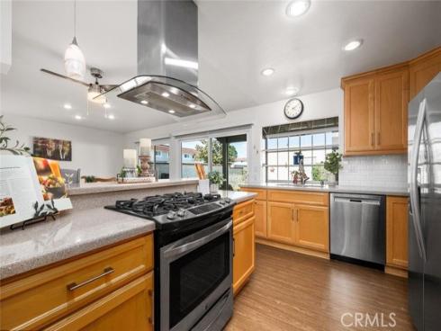 11313 Hart Way, Cypress, CA