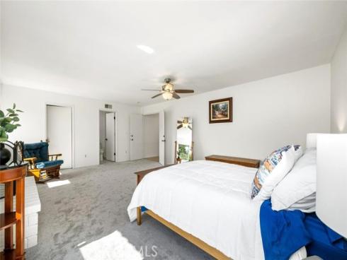 11313 Hart Way, Cypress, CA