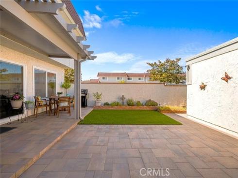 11313 Hart Way, Cypress, CA