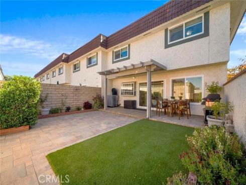 11313 Hart Way, Cypress, CA