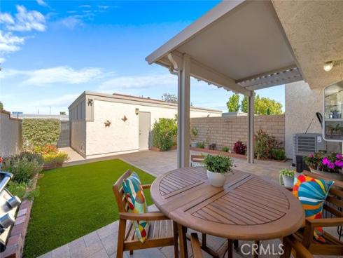 11313 Hart Way, Cypress, CA
