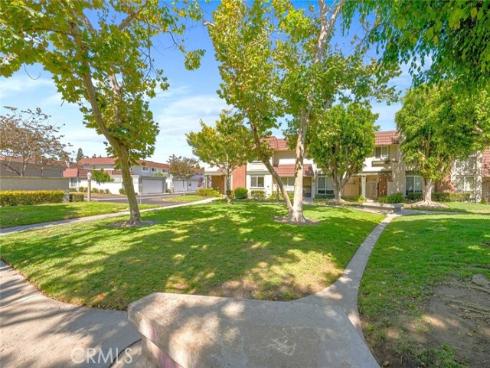 11313 Hart Way, Cypress, CA