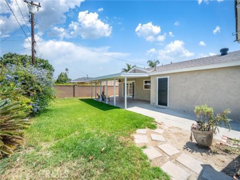 10441 Saint Alban , Cypress, CA