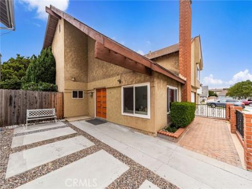 5317 Vista Del Mar , Cypress, CA