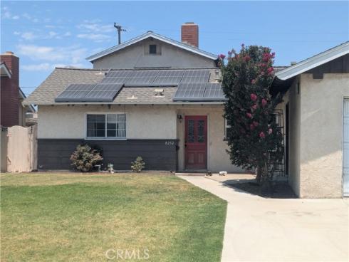8252  Fontainbleau   Way, Cypress, CA