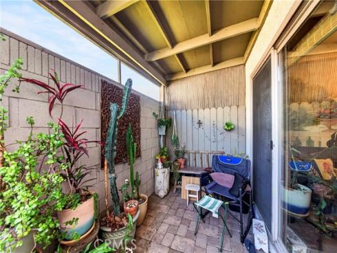 9522  Linda   Ln, Cypress, CA