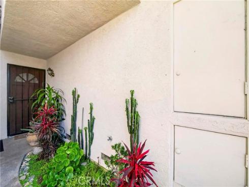 9522  Linda   Ln, Cypress, CA