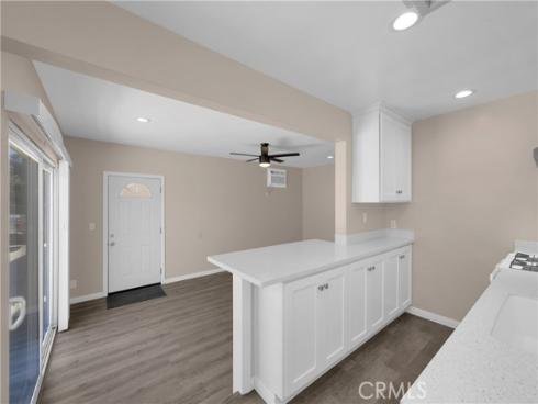 5572 Saint Ann Avenue, Cypress, CA
