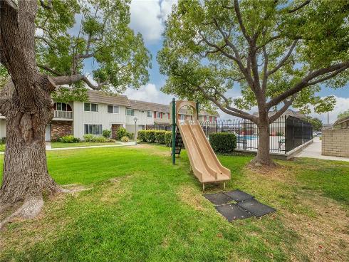 4792 Larwin Avenue, Cypress, CA