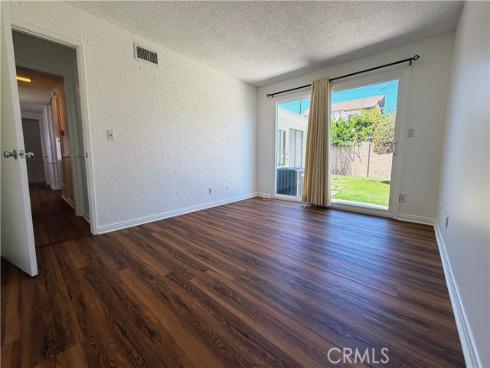6891 Elm , Cypress, CA