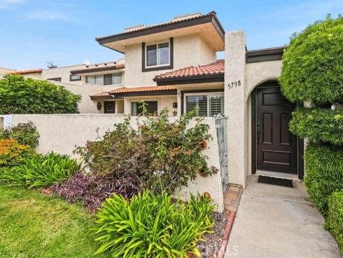 5798 La Jolla Way