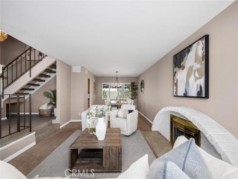 9717  Avenida Monterey  , Cypress, CA