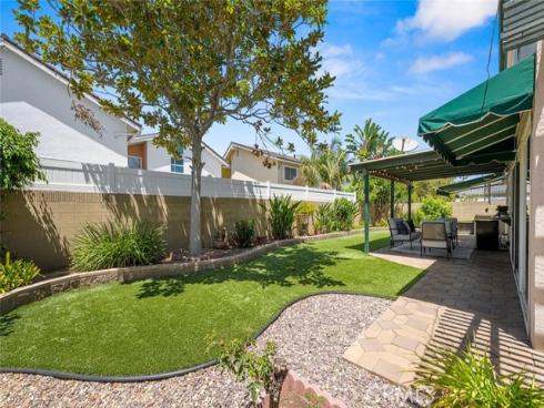 9717  Avenida Monterey  , Cypress, CA