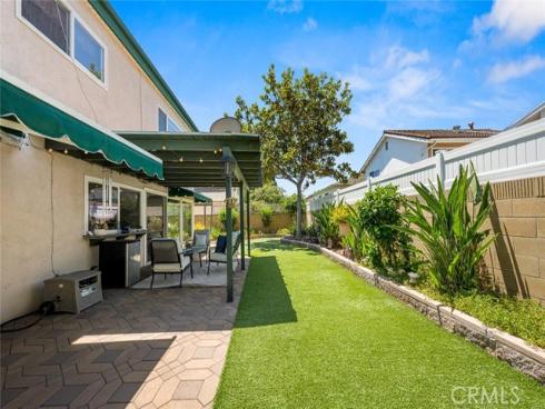 9717  Avenida Monterey  , Cypress, CA