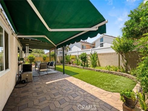 9717  Avenida Monterey  , Cypress, CA