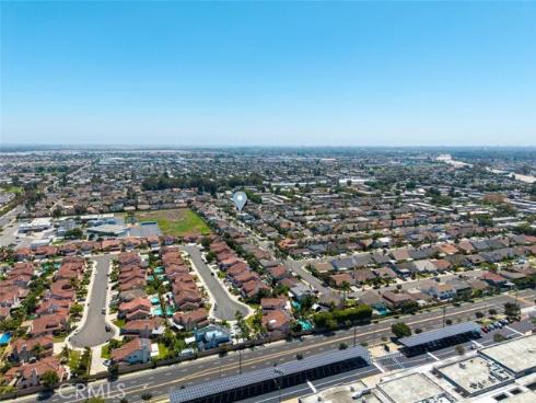 9717  Avenida Monterey  , Cypress, CA