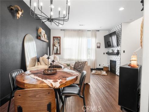6198  Lincoln  18 , Cypress, CA