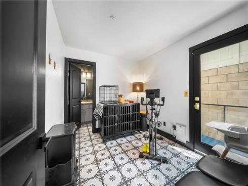 6198  Lincoln  18 , Cypress, CA