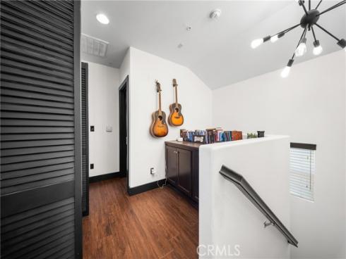 6198  Lincoln  18 , Cypress, CA