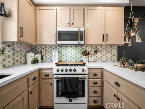 6198  Lincoln  18 , Cypress, CA