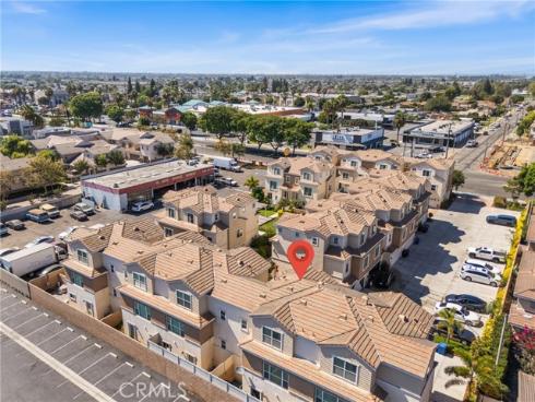 6198  Lincoln  18 , Cypress, CA