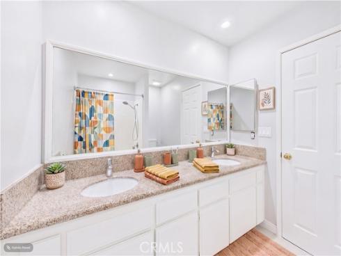 9253 Walker , Cypress, CA