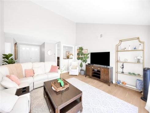 10462 Christopher St. , Cypress, CA