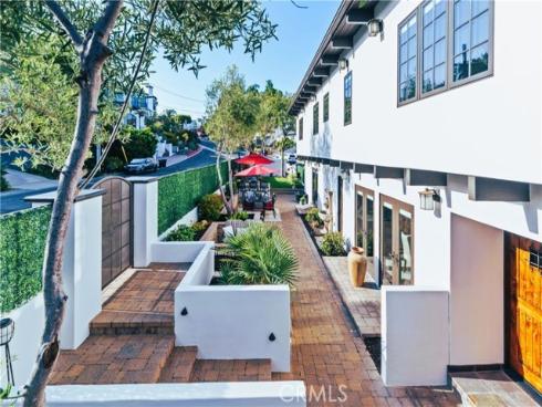 33832  Barcelona   Place, Dana Point, CA