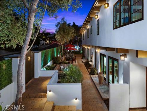 33832  Barcelona   Place, Dana Point, CA