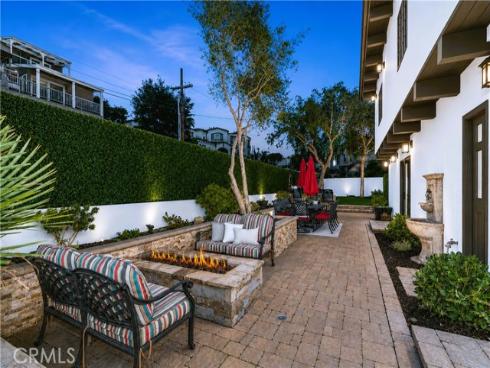 33832  Barcelona   Place, Dana Point, CA