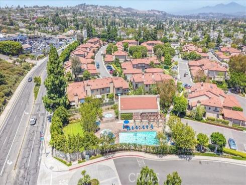 33711  Surfside  33  Drive, Dana Point, CA