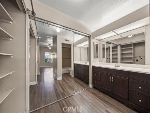 12042 Sylvan River 4 , Fountain Valley, CA