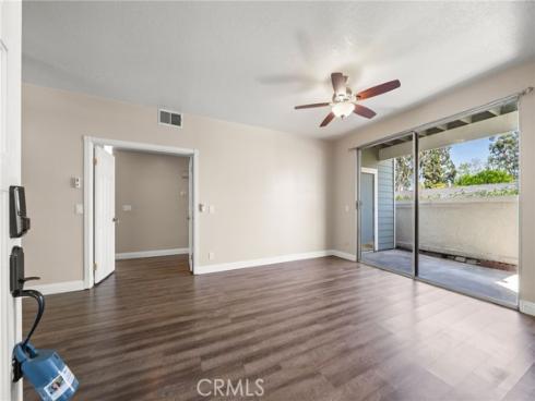 12042 Sylvan River 4 , Fountain Valley, CA