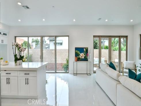 17413 Siena Lane, Fountain Valley, CA