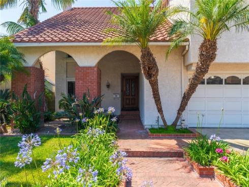 10488 Sioux River , Fountain Valley, CA
