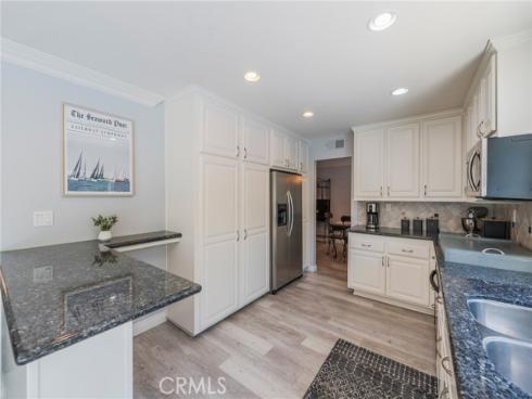 10488 Sioux River , Fountain Valley, CA
