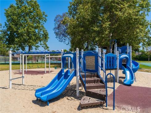 10488 Sioux River , Fountain Valley, CA
