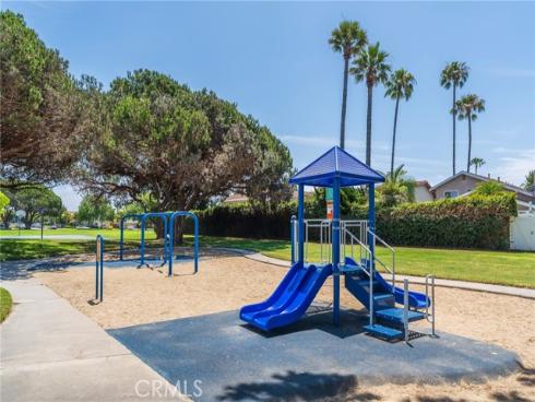 10488 Sioux River , Fountain Valley, CA